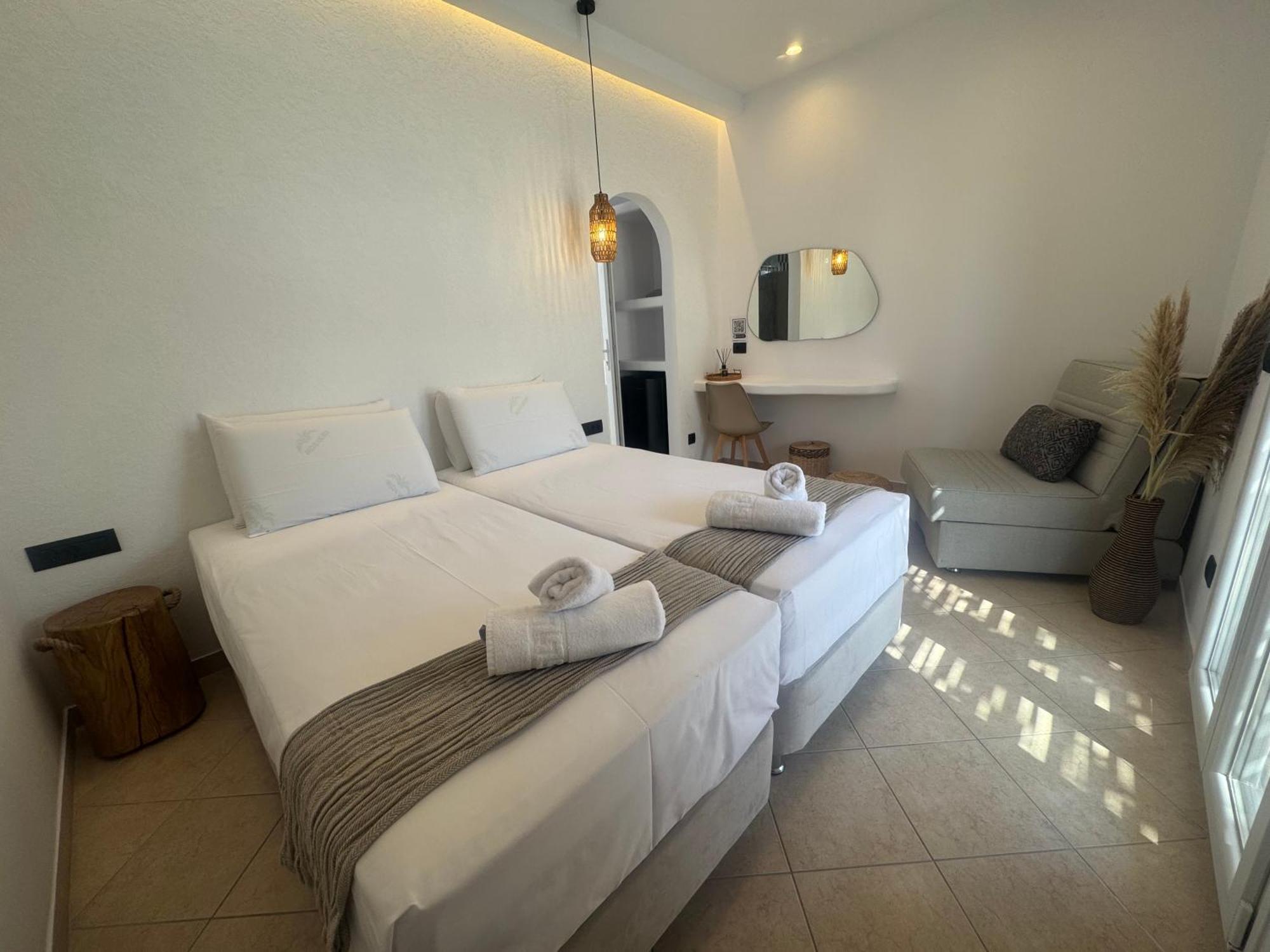 Eleni's Otel Antiparos Town